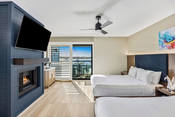 Room 15 of 79