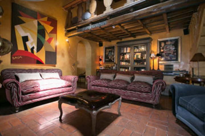 Room 19 of 23