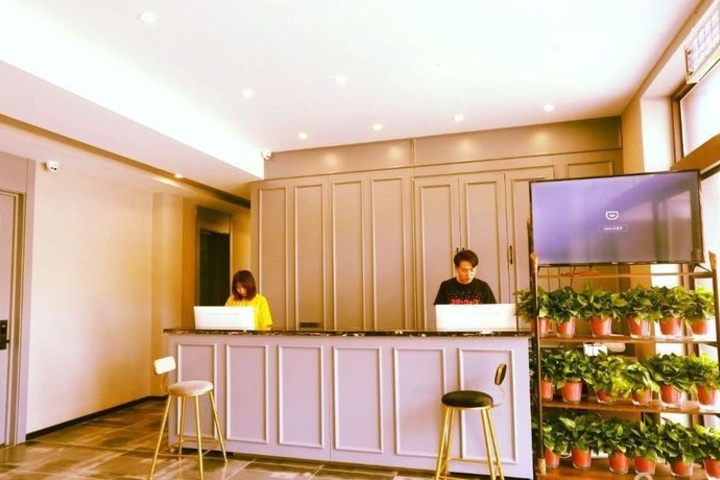 Hotel Interior 14 of 28