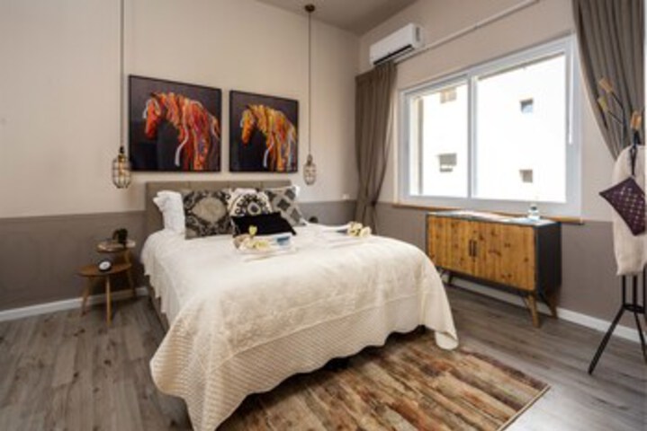 Room 61 of 72