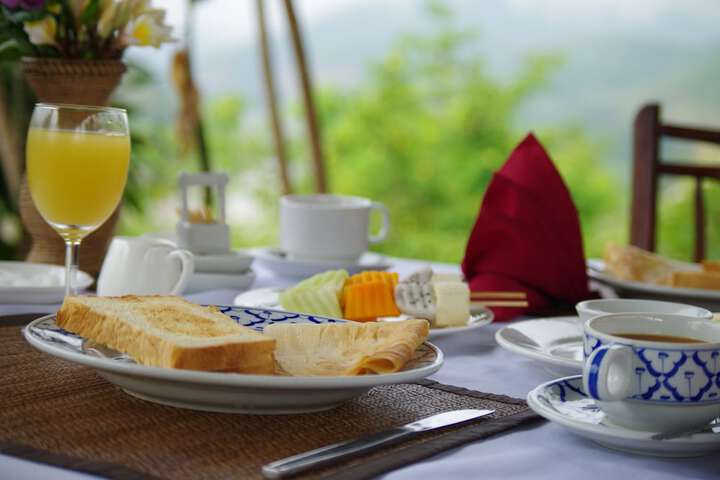 Breakfast/Coffee Service 58 of 82