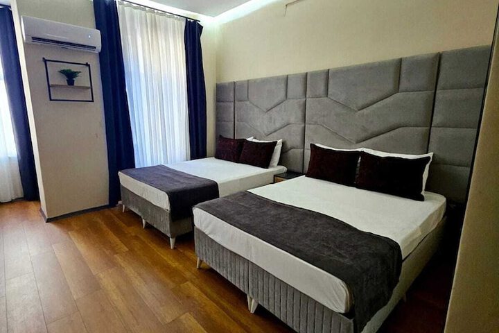 Room 129 of 204
