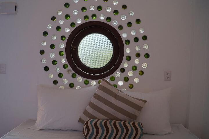 Room 26 of 109