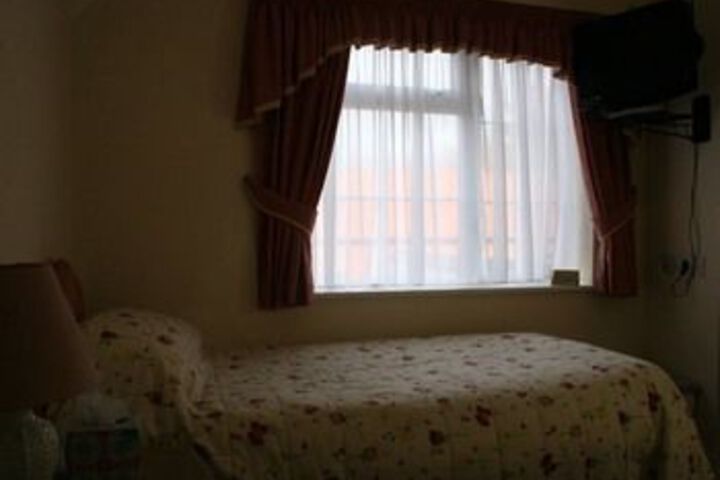 Room 15 of 24
