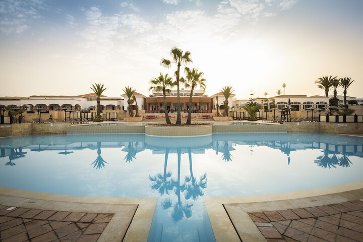 Hotel with Pool