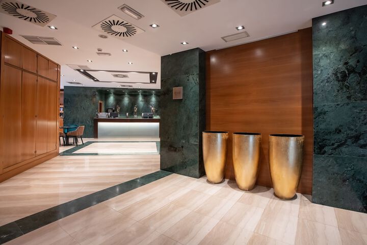Hotel Lobby