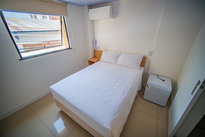 Room 3 of 10