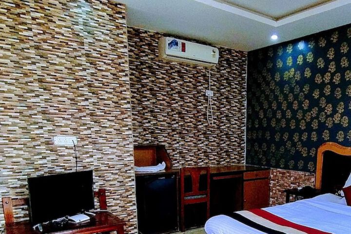 Room 30 of 67