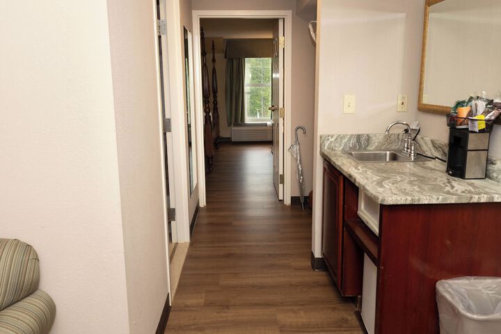 Room 14 of 29