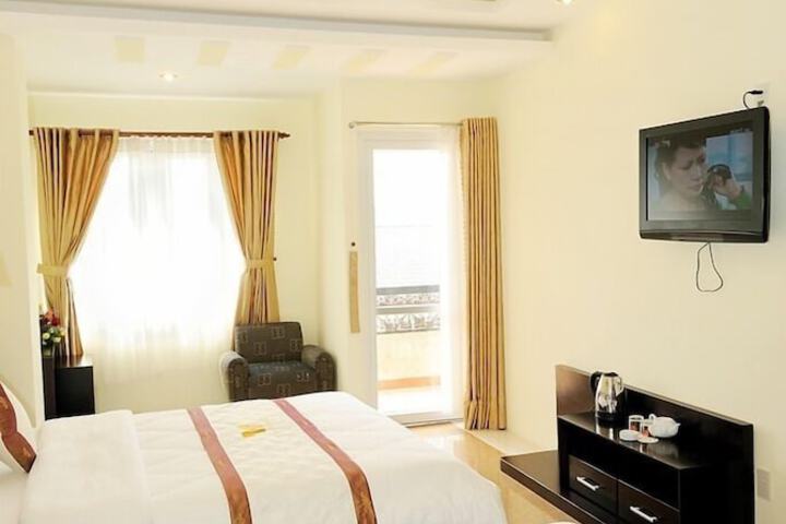 Room 21 of 53