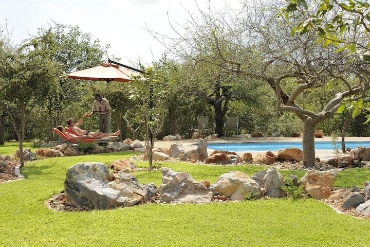 Hotel Pool