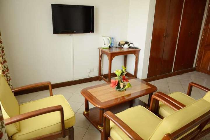 Room 12 of 31