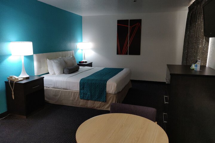 Room 28 of 59
