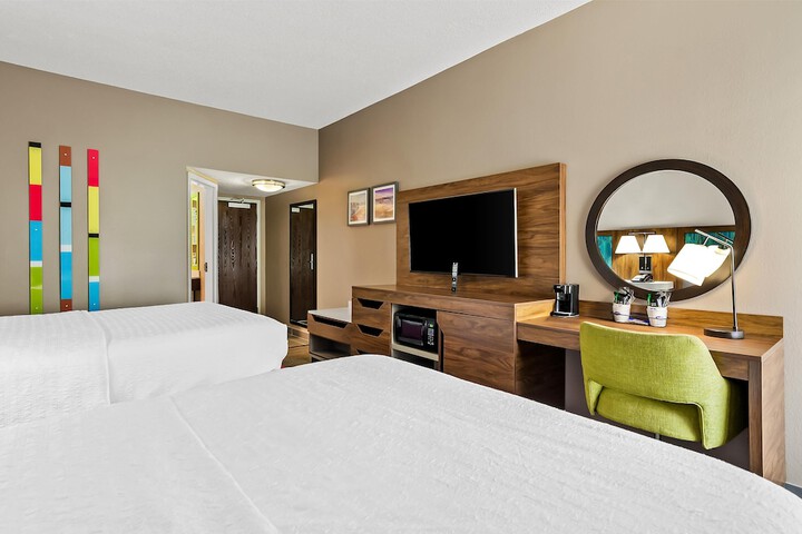 Room 7 of 46