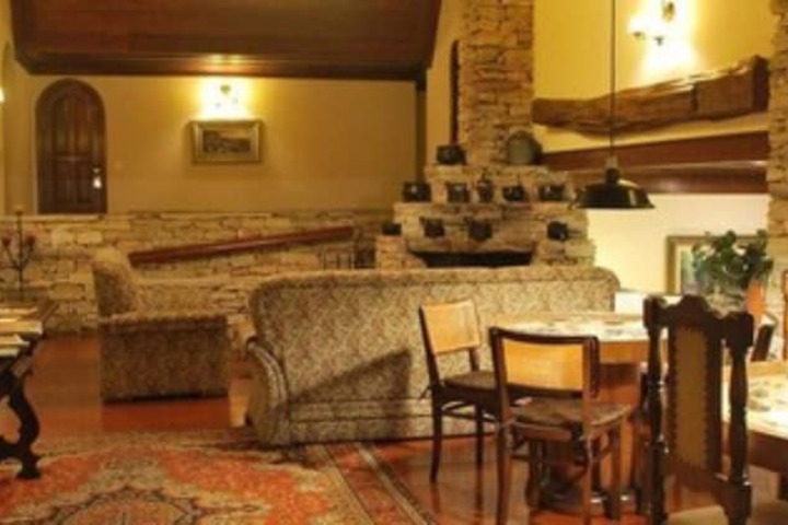 Hotel Lobby