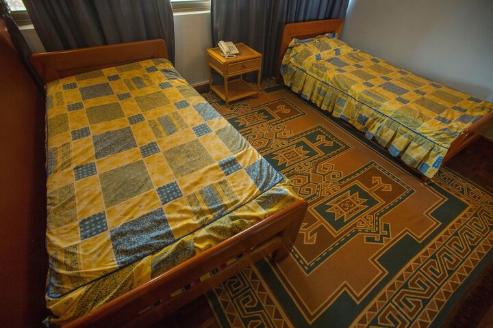 Room 15 of 34