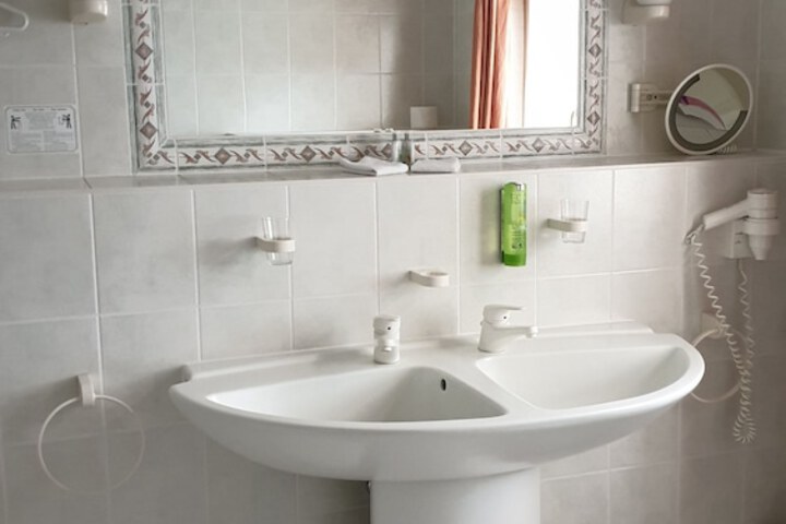 Clean Restrooms