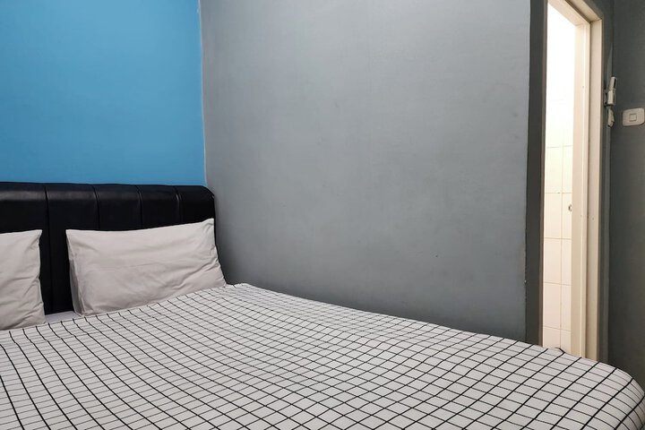 Room 19 of 59