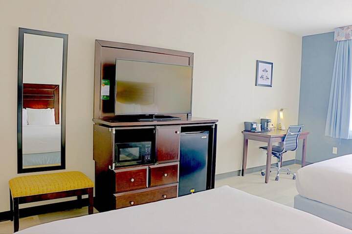 Room 30 of 41