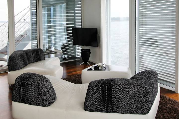 Room 36 of 149