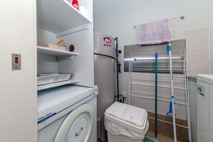 Laundry 134 of 216