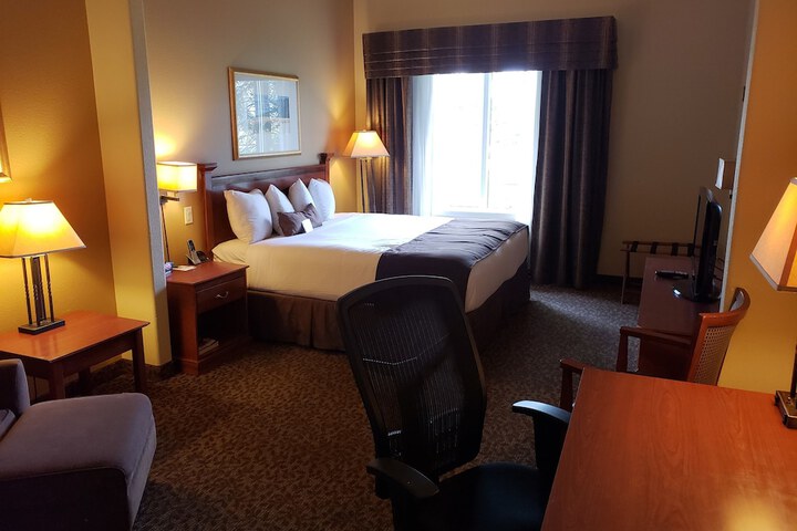 Room 3 of 22