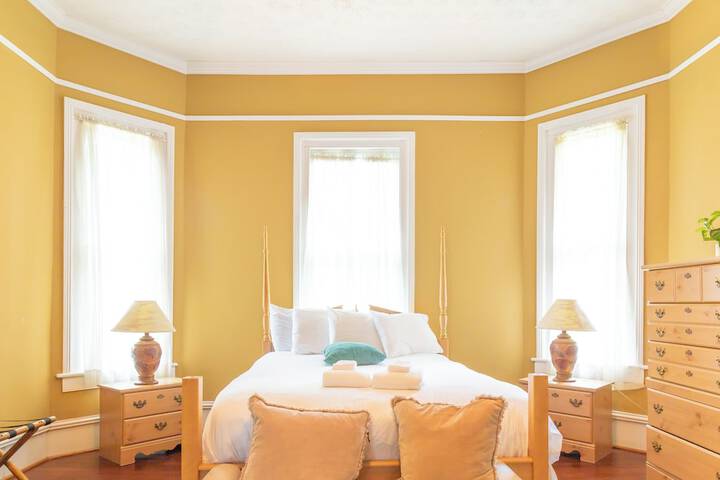 Room 5 of 55