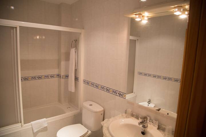 Room 20 of 37