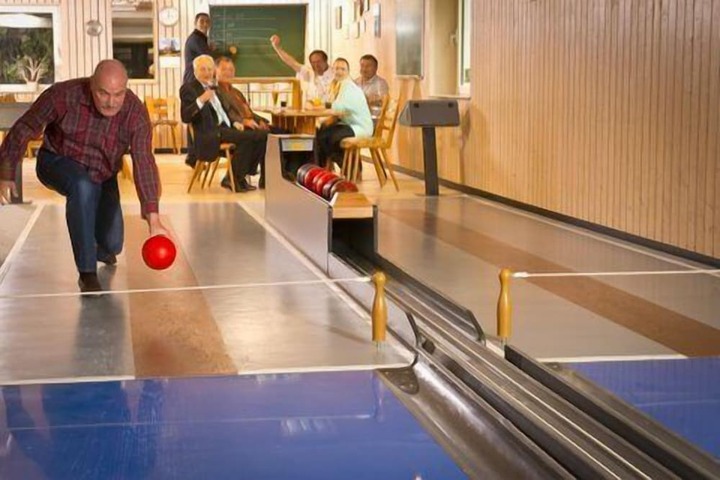 Bowling