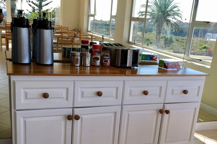 Breakfast/Coffee Service 46 of 60