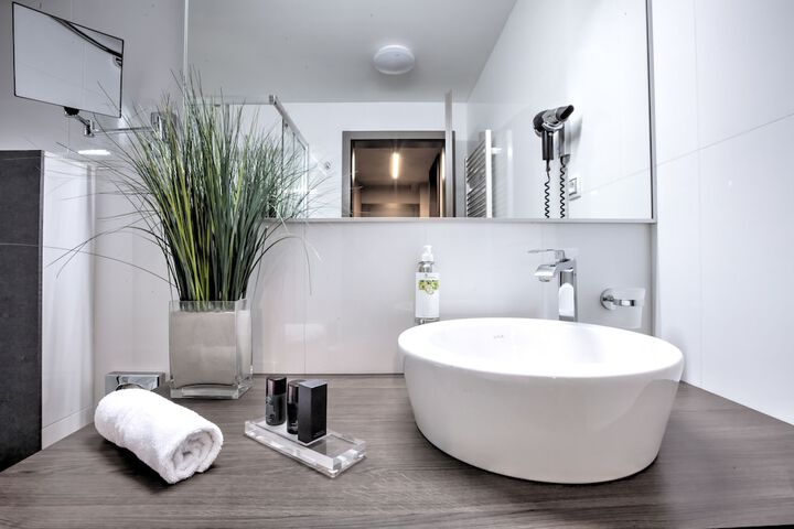 Bath Photo