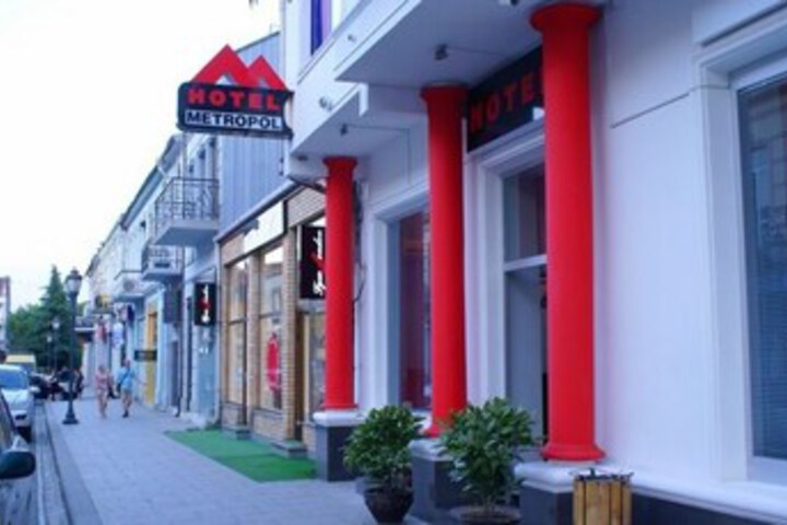 Hotel 6 of 42