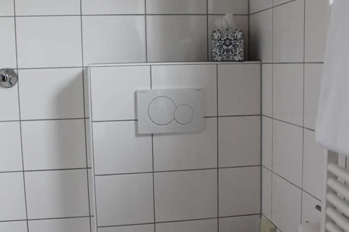 Room 20 of 37