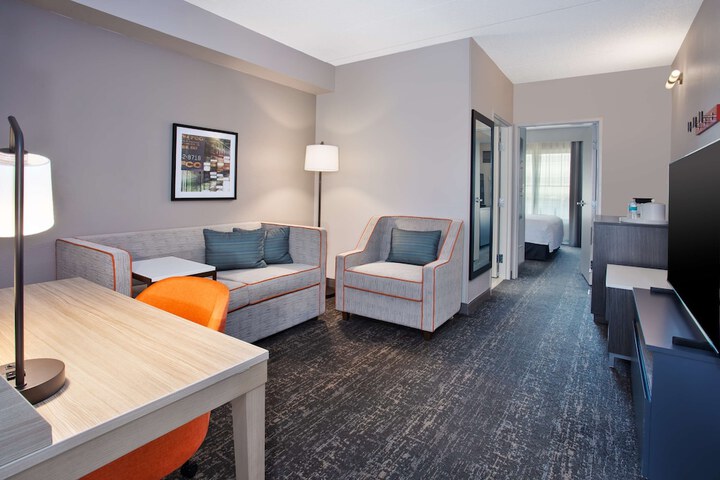 Room 32 of 50