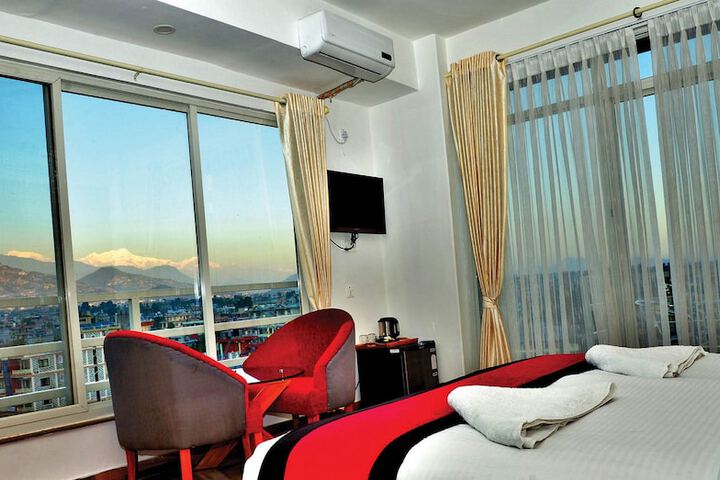 Room 32 of 101