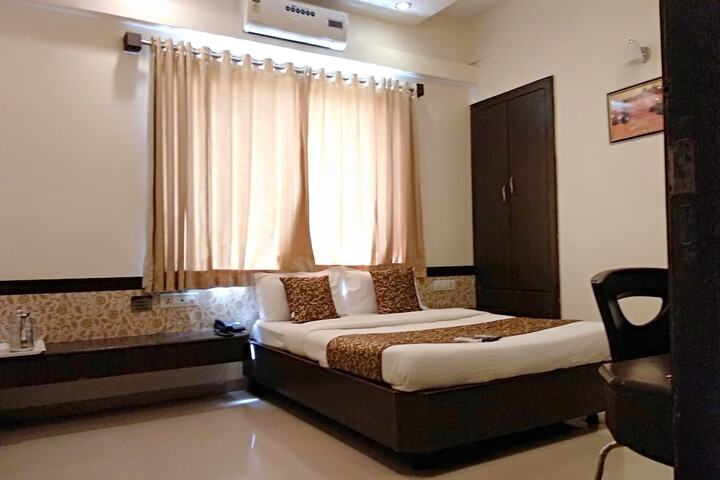 Room 31 of 51