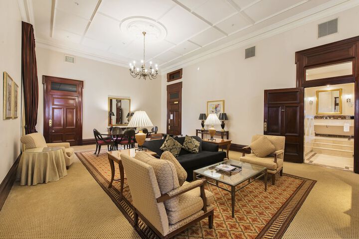 Room 20 of 48