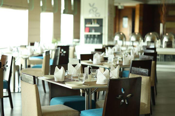 Dining 29 of 45