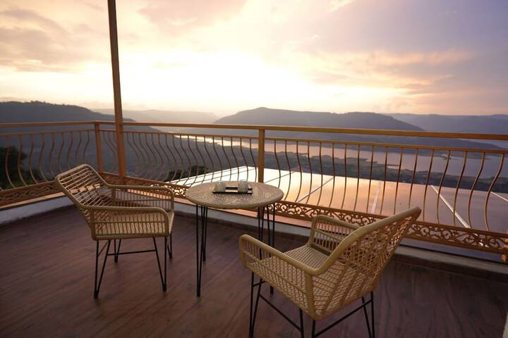 The Mansion Resort & Spa