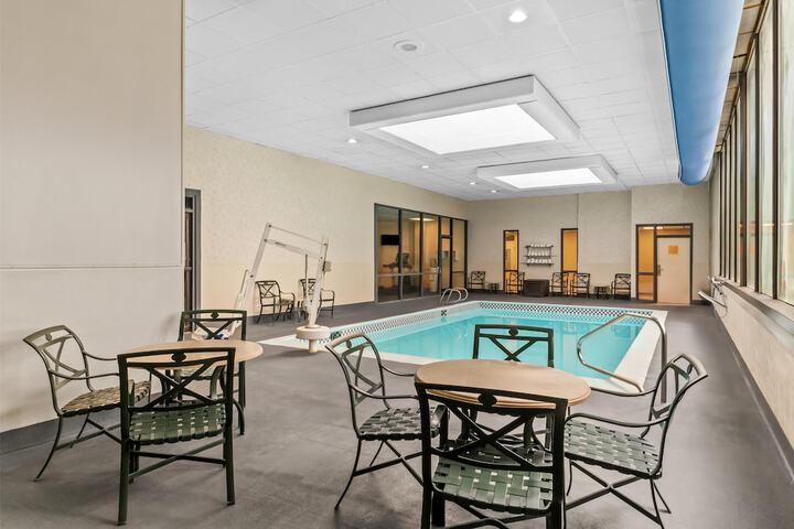 Hotel with Pool