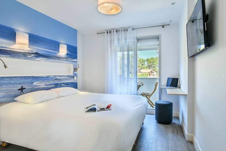 Room 21 of 50