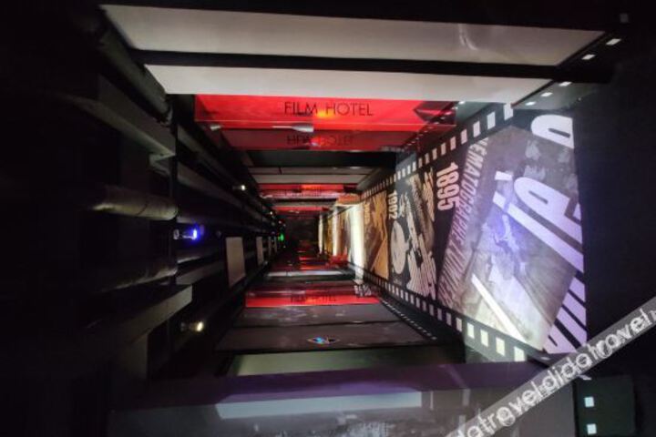 Hotel Interior 20 of 27