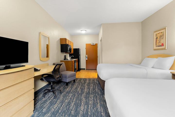 Room 15 of 27