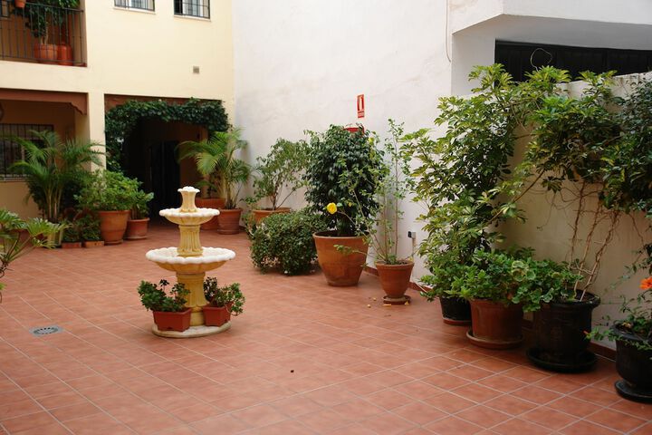 Hotel 3 of 34