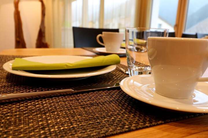 Dining 48 of 65