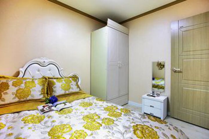 Room 21 of 53