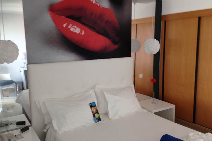 Room 31 of 112