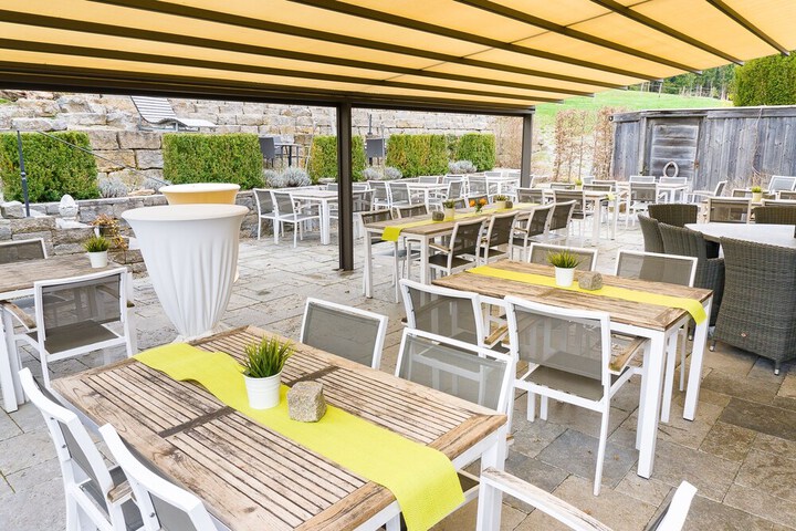 Terrace/Patio 59 of 64