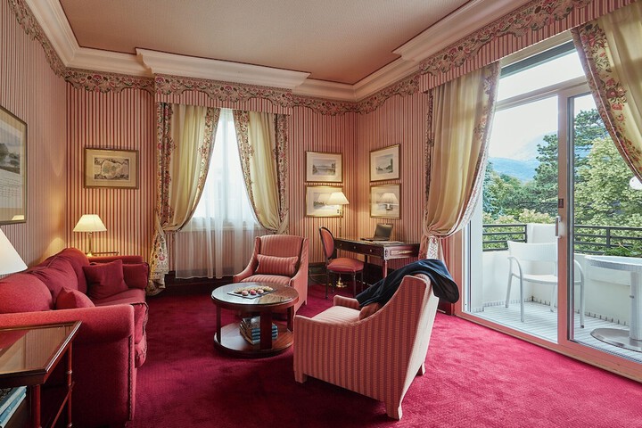Room 17 of 45