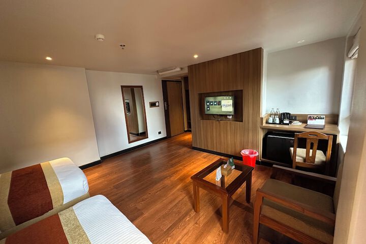 Room 21 of 85
